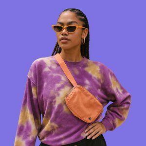 🧡 Lululemon Everywhere Belt Bag in Apricot (One Size)